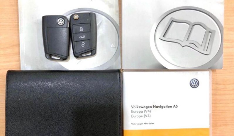 Volkswagen / Golf Sportvan TDI 115cv Sport lleno