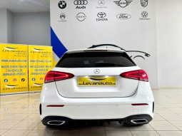 Mercedes Benz / A  180 lleno