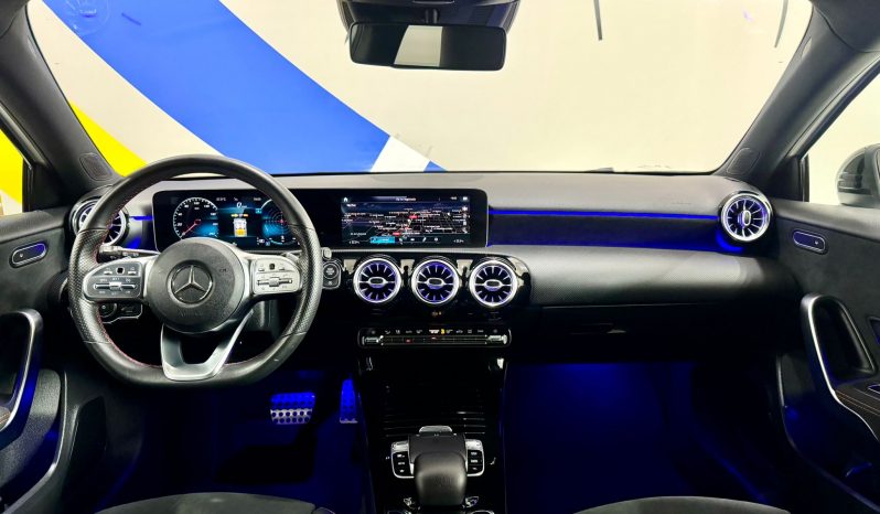 Mercedes Benz / A  180 lleno