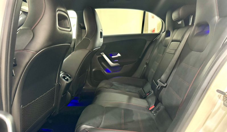 Mercedes Benz / A  180 lleno
