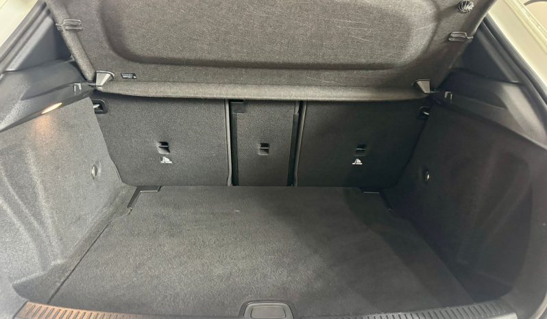 Mercedes Benz / A  180 lleno