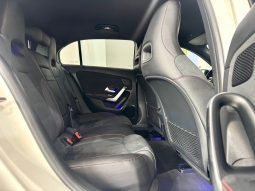 Mercedes Benz / A  180 lleno