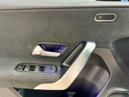 Mercedes Benz / A  180 lleno