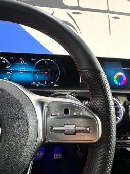 Mercedes Benz / A  180 lleno