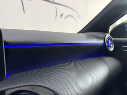 Mercedes Benz / A  180 lleno