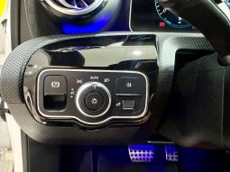 Mercedes Benz / A  180 lleno