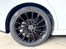 Mercedes Benz / A  180 lleno