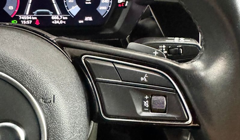 Audi / A3 Sportback 30 TFSI lleno