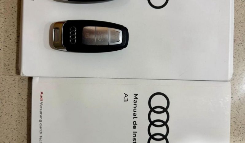 Audi / A3 Sportback 30 TFSI lleno