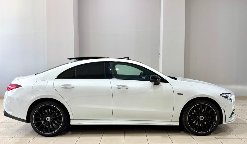 Mercedes Benz / CLA  250e lleno