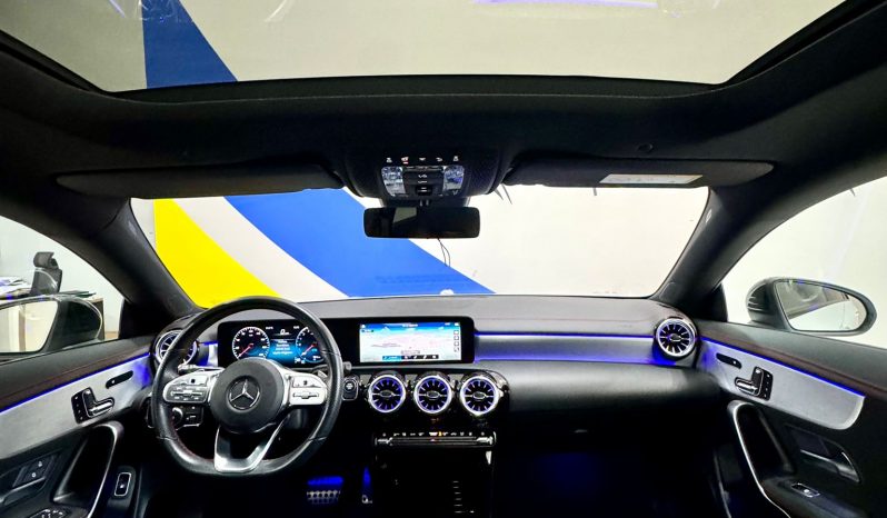 Mercedes Benz / CLA  250e lleno
