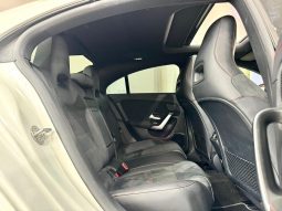 Mercedes Benz / CLA  250e lleno