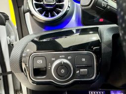 Mercedes Benz / CLA  250e lleno