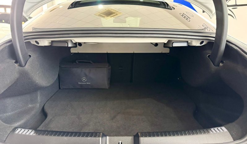 Mercedes Benz / CLA  250e lleno