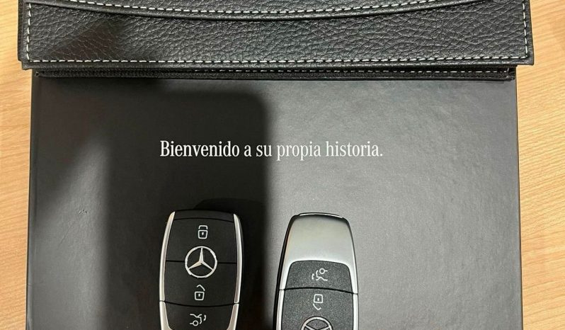 Mercedes Benz / CLA  250e lleno