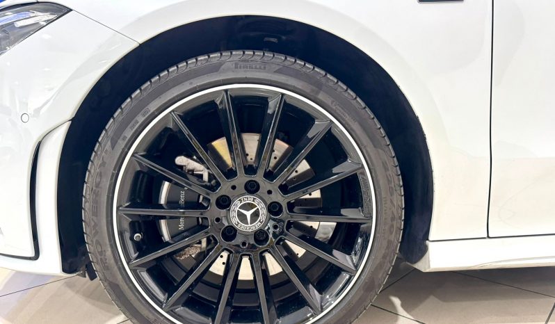 Mercedes Benz / CLA  250e lleno
