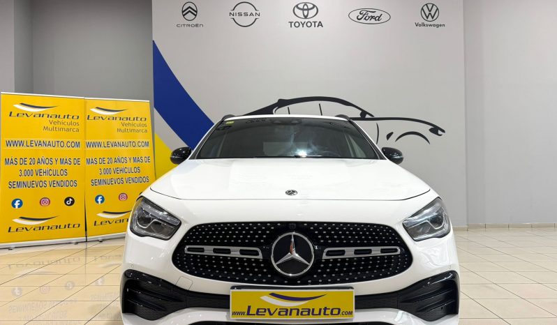 Mercedes Benz / GLA 200d lleno