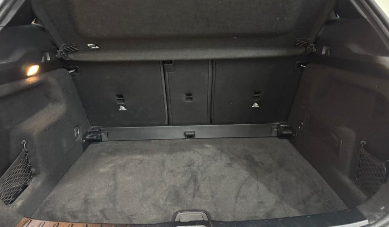Mercedes Benz / GLA 200d lleno
