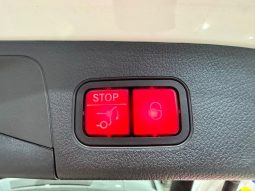 Mercedes Benz / GLA 200d lleno