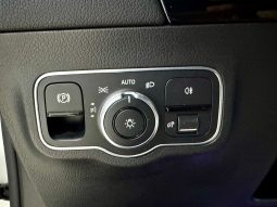 Mercedes Benz / GLA 200d lleno
