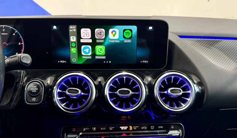 Mercedes Benz / GLA 200d lleno