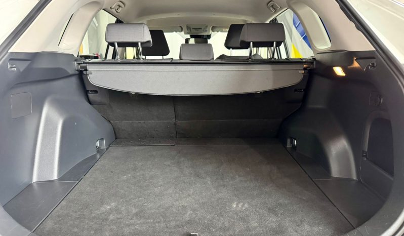 Toyota / RAV4 220H Advance 4WD lleno