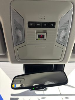 Toyota / RAV4 220H Advance 4WD lleno