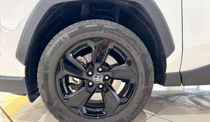 Toyota / RAV4 220H Advance 4WD lleno
