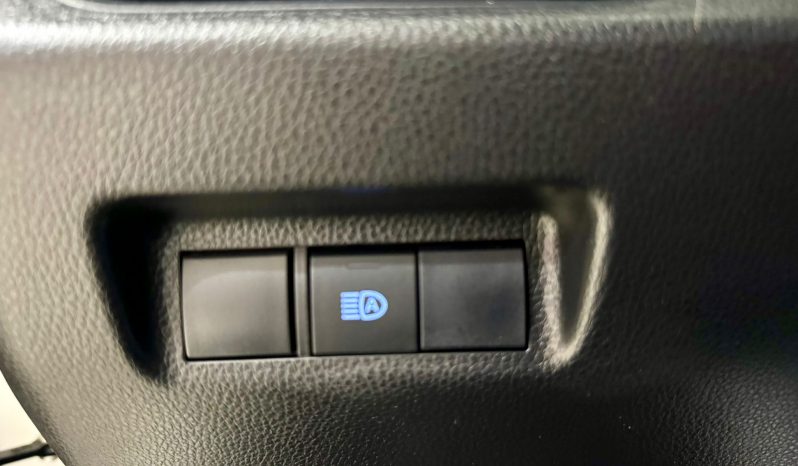Toyota / RAV4 220H Advance 4WD lleno