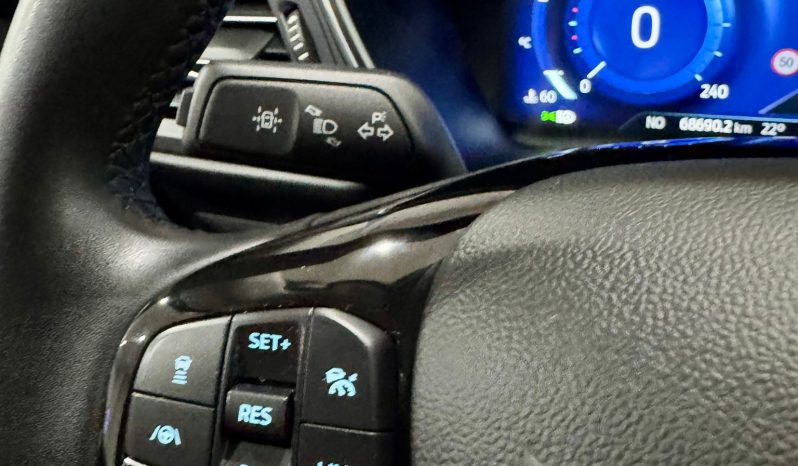 Ford / KUGA Titanium lleno