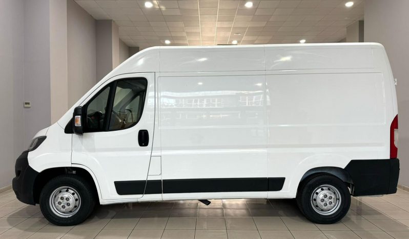 Peugeot / Boxer Furgón L2H2 lleno