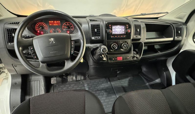 Peugeot / Boxer Furgón L2H2 lleno