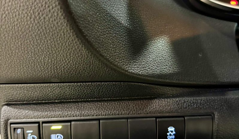 Toyota / Corolla Hybrid 125H lleno