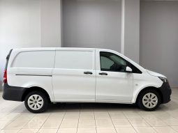 Mercedes Benz / Vito Furgon lleno