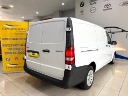 Mercedes Benz / Vito Furgon lleno