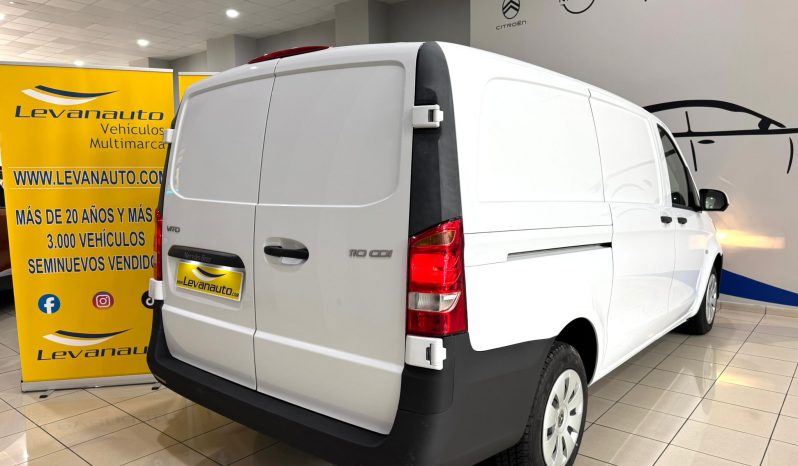 Mercedes Benz / Vito Furgon lleno