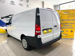 Mercedes Benz / Vito Furgon lleno
