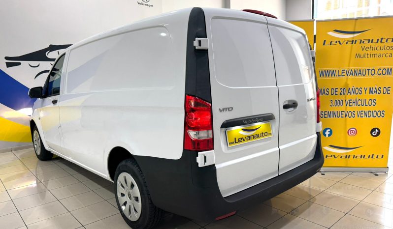 Mercedes Benz / Vito Furgon lleno