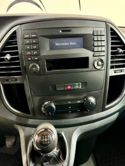 Mercedes Benz / Vito Furgon lleno