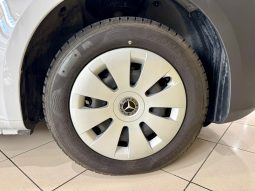 Mercedes Benz / Vito Furgon lleno