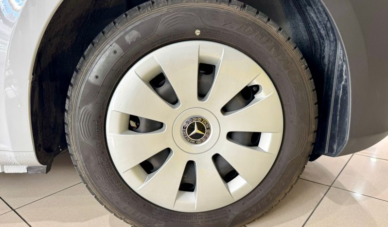 Mercedes Benz / Vito Furgon lleno