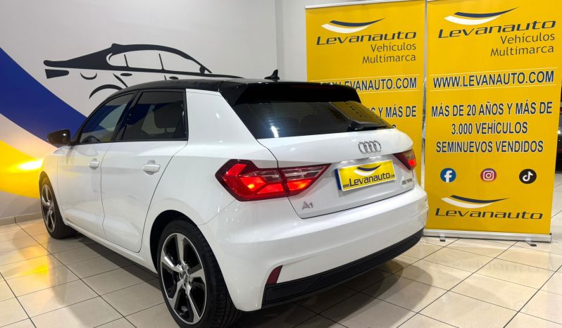Audi / A1 Sportback 25 TFSI lleno