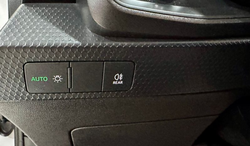 Audi / A1 Sportback 25 TFSI lleno