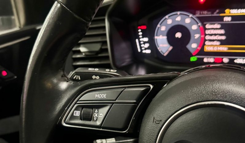 Audi / A1 Sportback 25 TFSI lleno