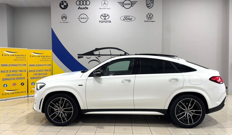 Mercedes Benz / GLE coupe 350de lleno