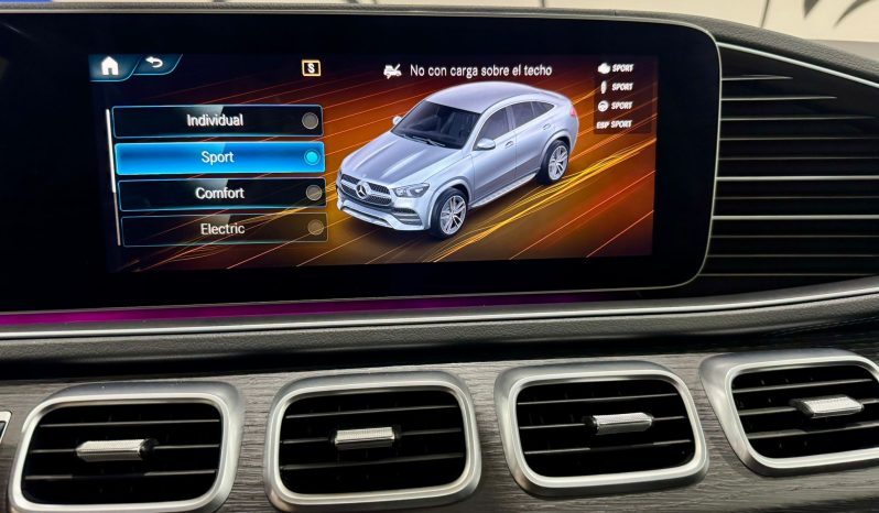 Mercedes Benz / GLE coupe 350de lleno