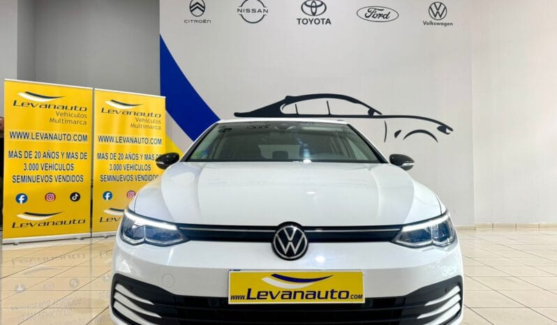 Volkswagen / Golf  eTSI DSG lleno