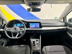 Volkswagen / Golf  eTSI DSG lleno