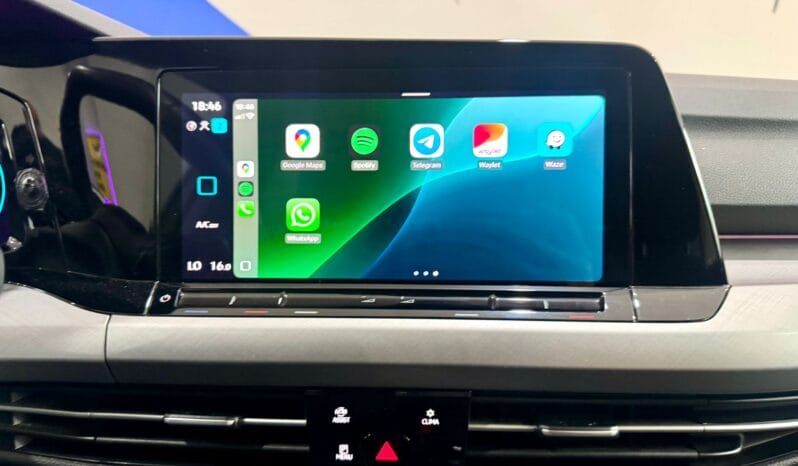 Volkswagen / Golf  eTSI DSG lleno