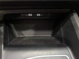 Volkswagen / Golf  eTSI DSG lleno